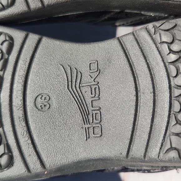 NEW Dansko XP 2.0 Metallic Silver Jungle Clogs Size 36 6 - Picture 8 of 10